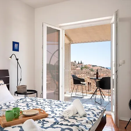 View - Zf Hvar شقة هفار