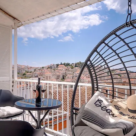 View - Zf Hvar شقة