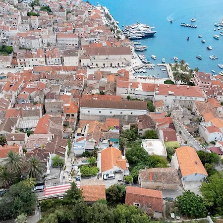 View - Zf Hvar شقة